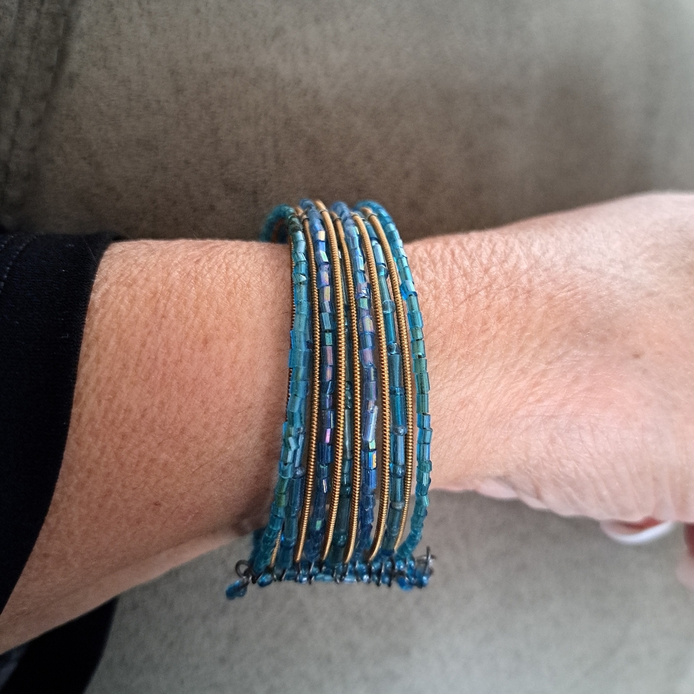Cute Peyote Bird beaded bracelet